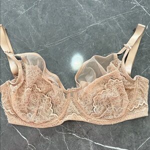 Victoria’s Secret minimizer Elegant Lace Underwire Bra in Tan